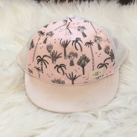 Other - EUC Infant snap back palm trees 🌴 hat